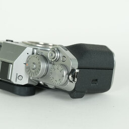 FUJIFILM X-T5