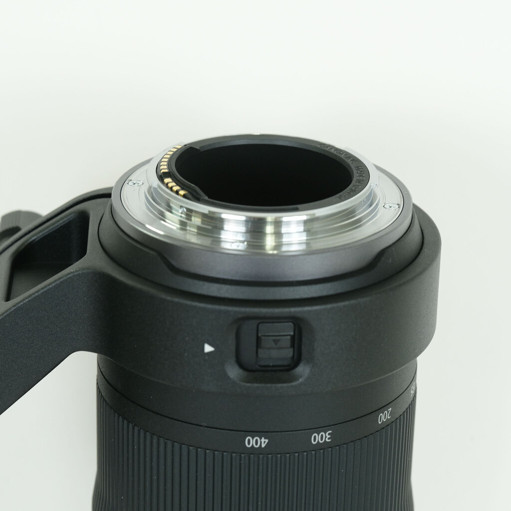 Canon RF100-400mm F5.6-8 IS USM Canon RF100-400mm F5.6-8 IS USM