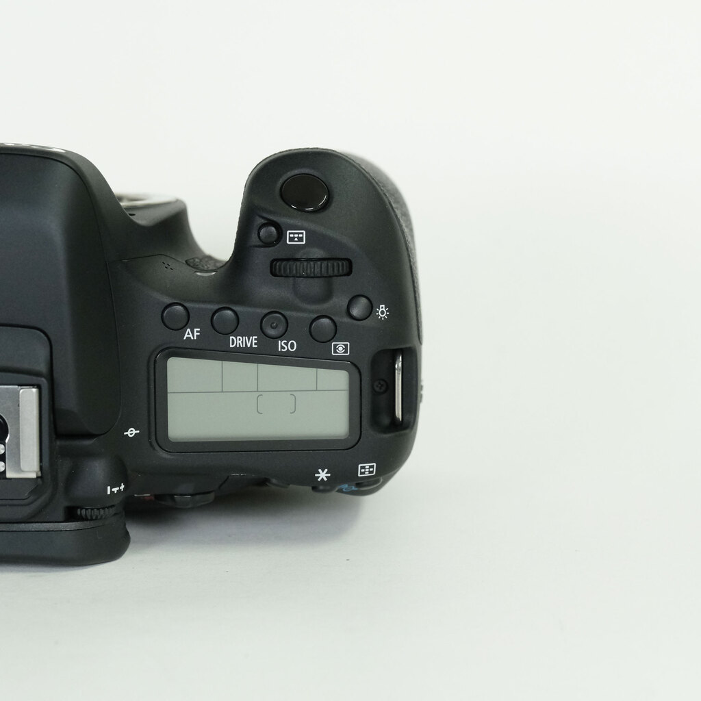 Canon EOS 80D Canon EOS 80D