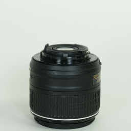 Nikon AF-S DX NIKKOR 18-55mm f3.5-5.6G VR II