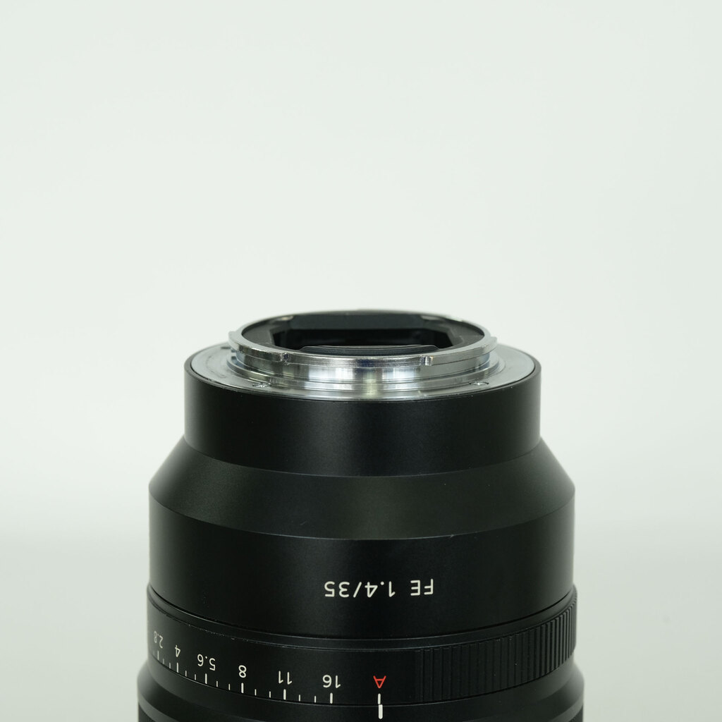 SONY Distagon T* FE 35mm F1.4 ZA SEL35F14Z