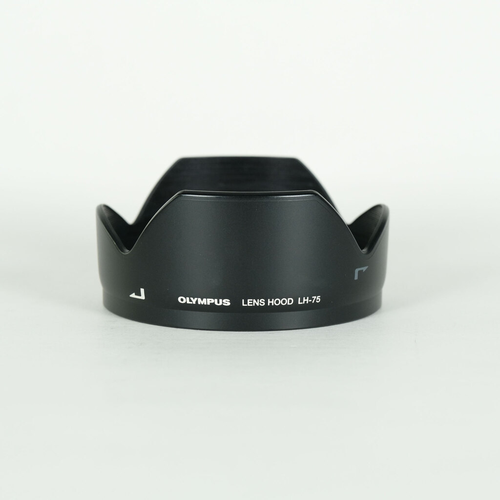 OLYMPUS ZUIKO DIGITAL 11-22mm F2.8-3.5の出品 | ONE SCENE（ワンシーン）