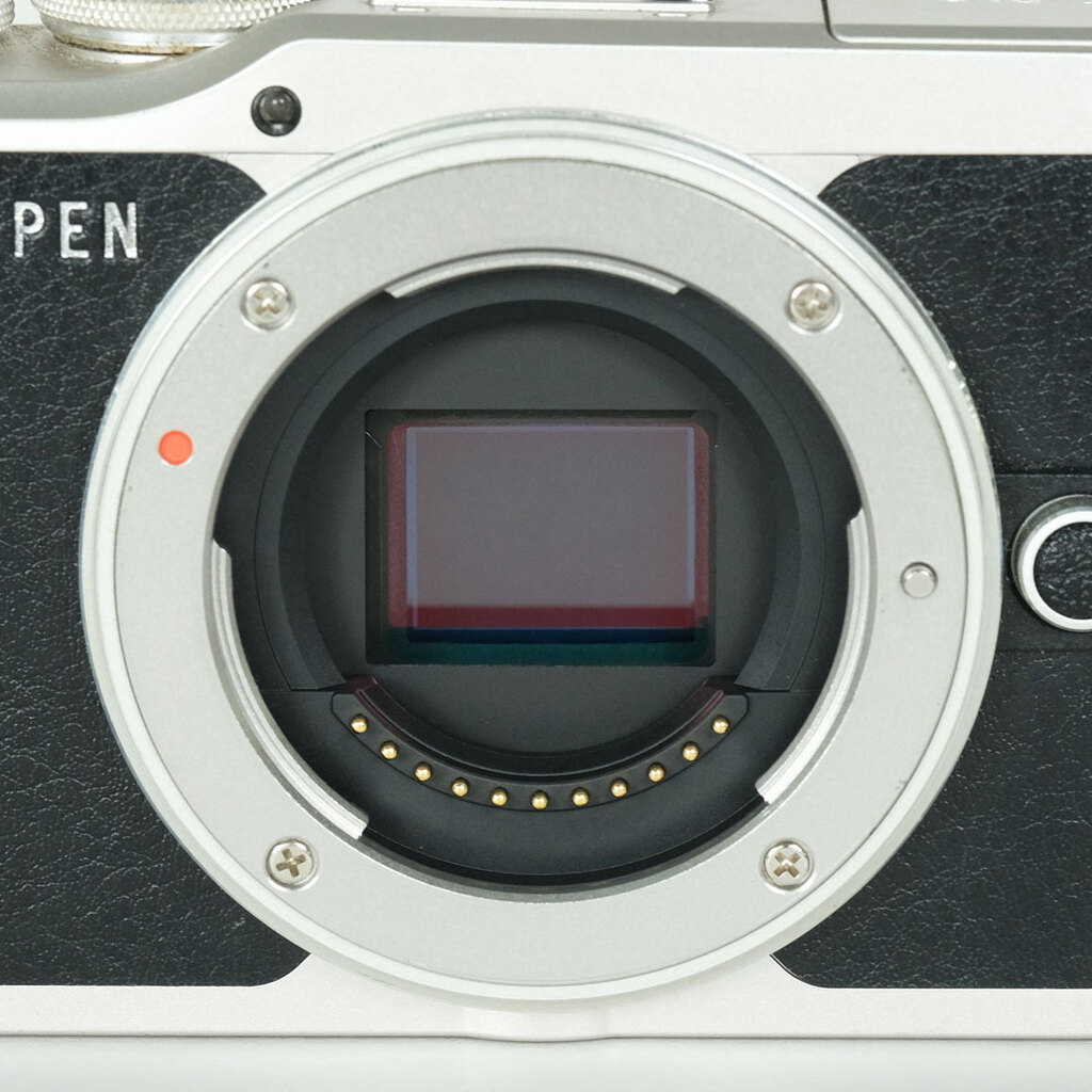 【ジャンク】OLYMPUS PEN E-PL9 ボディ、レンズ、充電器 動作不良 OLYMPUS PEN E-PL9の出品 | ONE SCENE（ワンシーン）