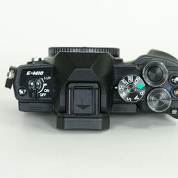 OLYMPUS OM-D E-M10 Mark IV