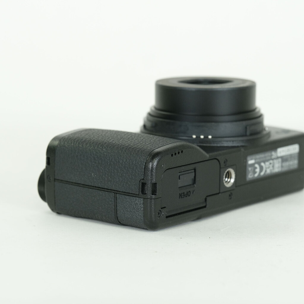 RICOH GR IIIx RICOH GR IIIx