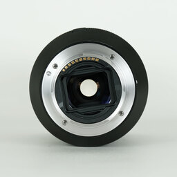 SONY FE 24-240mm F3.5-6.3 OSS SEL24240