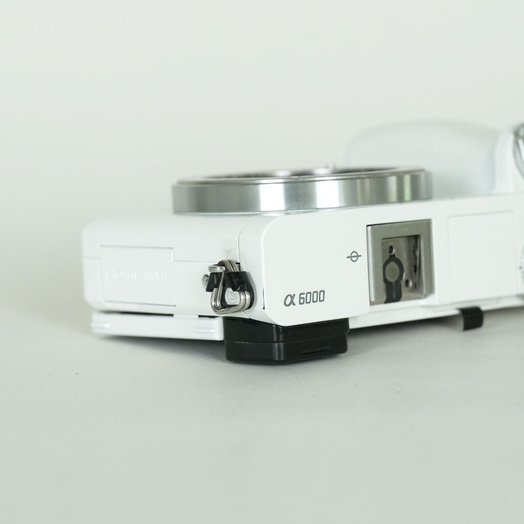 SONY α6000（ILCE-6000）