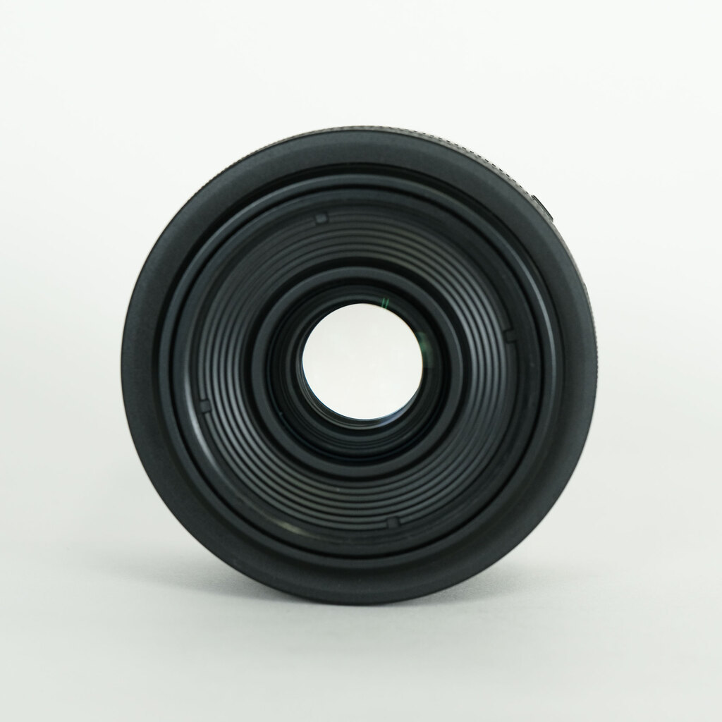 Canon RF35mm F1.8 MACRO IS STM
