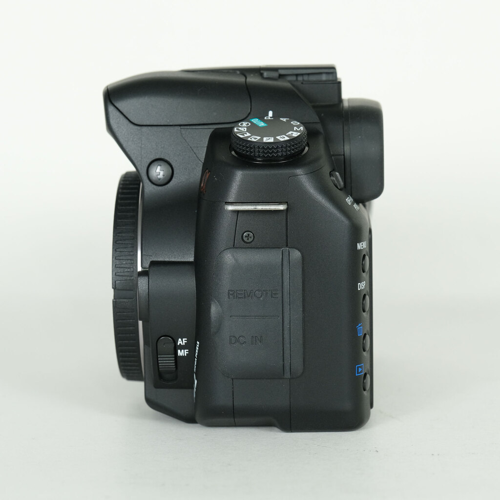 SONY α200 ボディ [DSLR-A200]の出品 | ONE SCENE（ワンシーン）