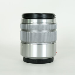 Panasonic LUMIX G VARIO 45-150mm / F4.0-5.6 ASPH. / MEGA O.I.S.