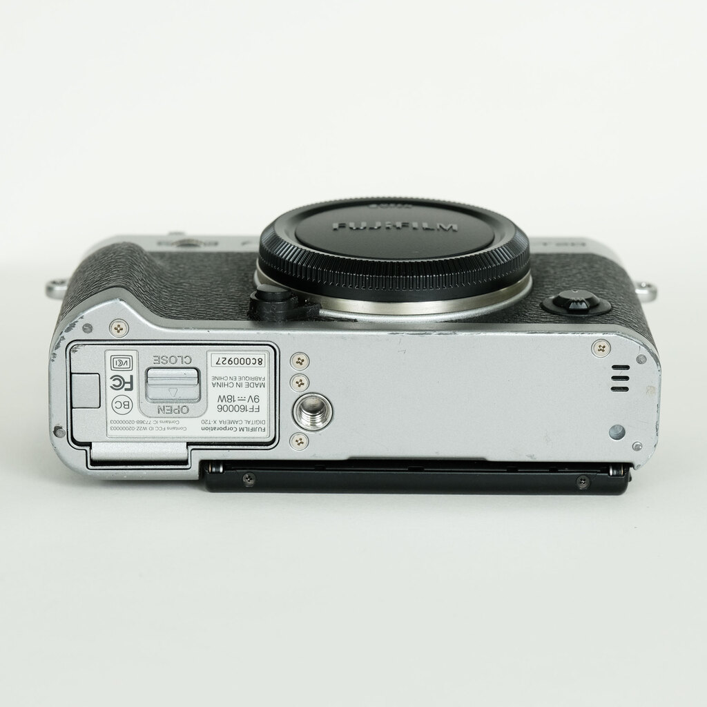 FUJIFILM X-T20 FUJIFILM X-T20