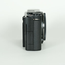 Panasonic LUMIX DC-S9 Panasonic LUMIX DC-S9