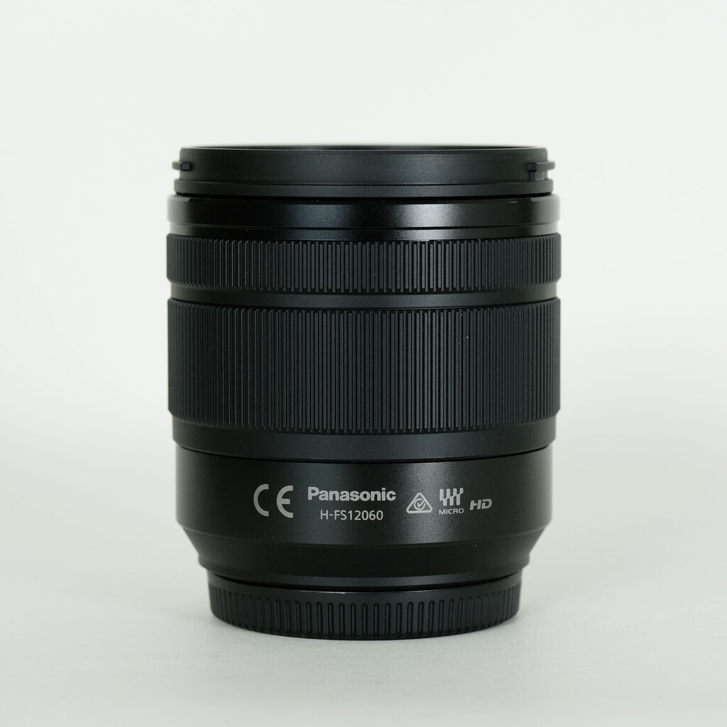 Panasonic LUMIX G VARIO 12-60mm / F3.5-5.6 ASPH. / POWER O.I.S.