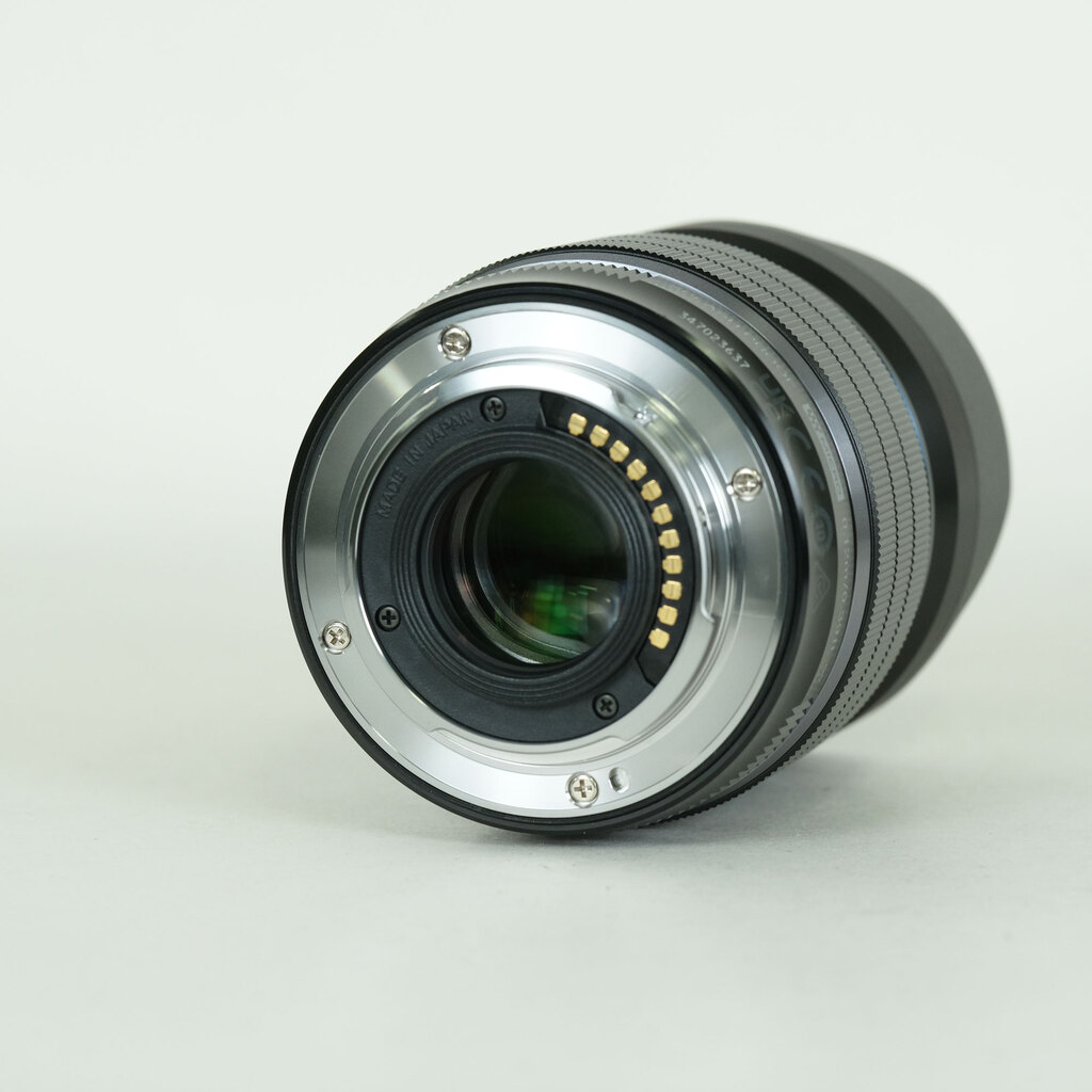 OLYMPUS M.ZUIKO DIGITAL ED 8mm F1.8 Fisheye PRO