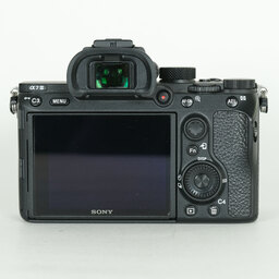 SONY α7 III（ILCE-7M3）