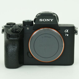 SONY α7 III(ILCE-7M3) SONY α7 III(ILCE-7M3)
