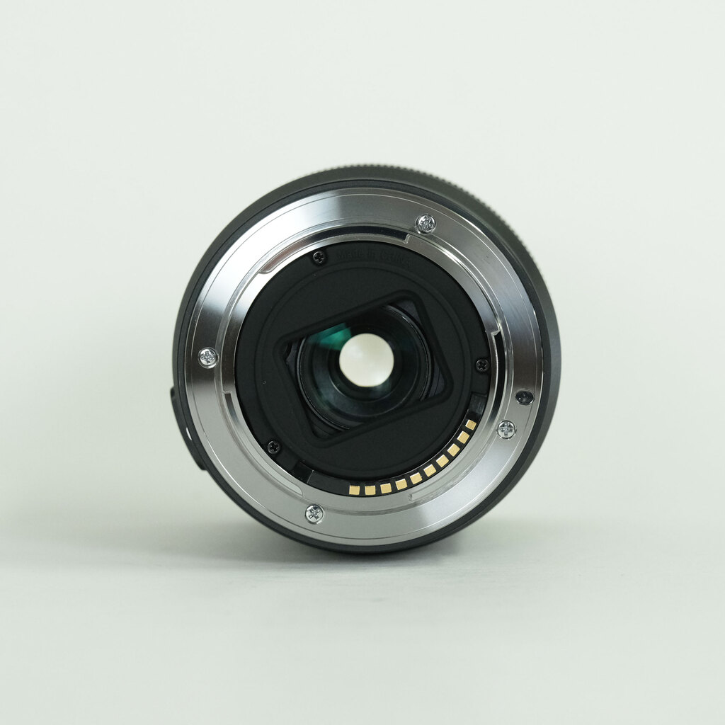 SONY E 18-135mm F3.5-5.6 OSS SEL18135