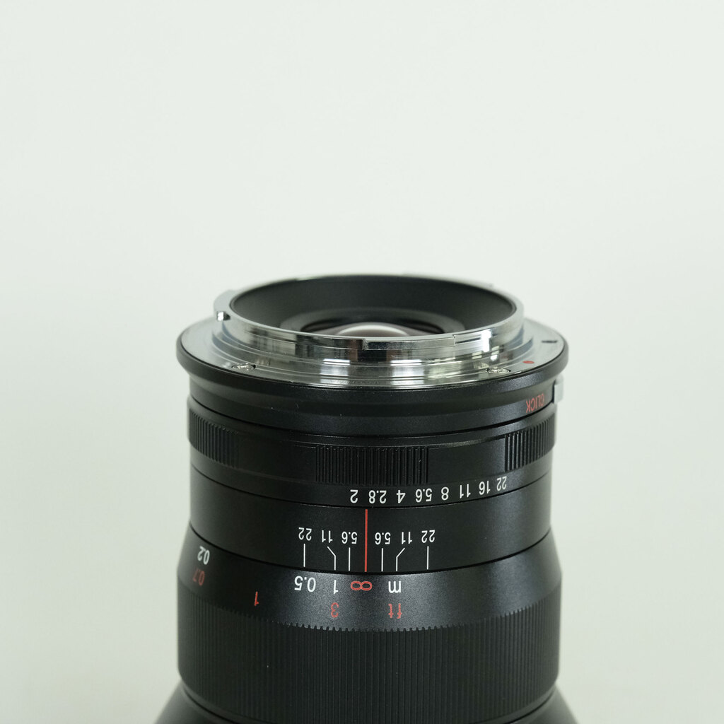 LAOWA 15mm F2 ZERO-D(キヤノンRF用) LAOWA 15mm F2 ZERO-D(キヤノンRF用)