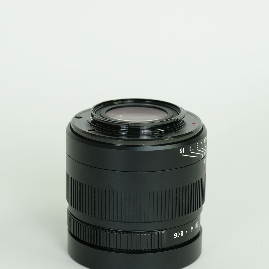 七工匠 7Artisans 35mm F0.95 (フジフイルムX用) ブラック