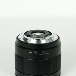 Panasonic LEICA DG SUMMILUX 9mm / F1.7 ASPH.