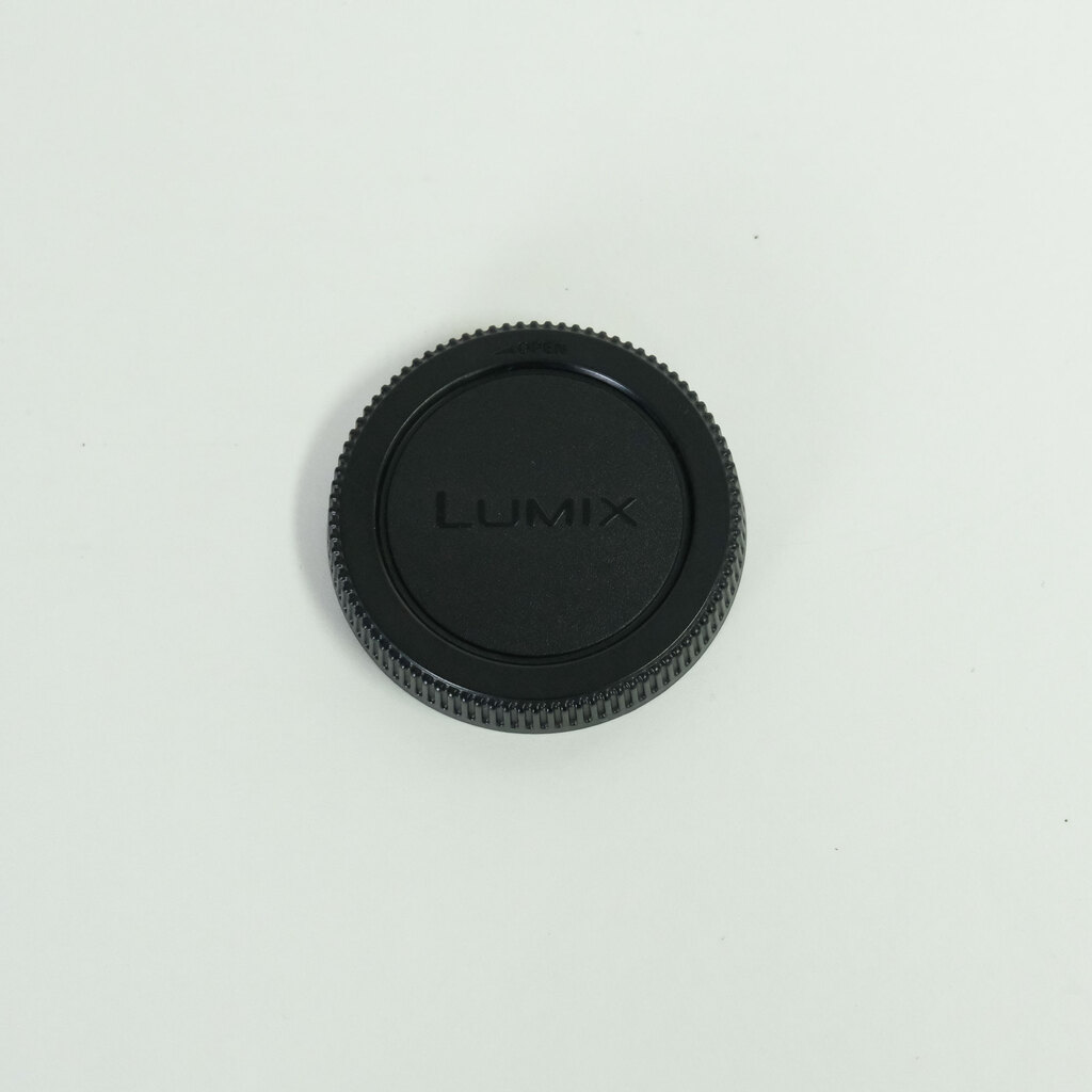 Panasonic LUMIX G VARIO 45-150mm / F4.0-5.6 ASPH. / MEGA O.I.S.