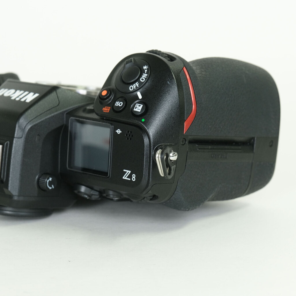Nikon Z8