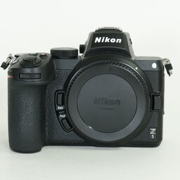 Nikon Z5