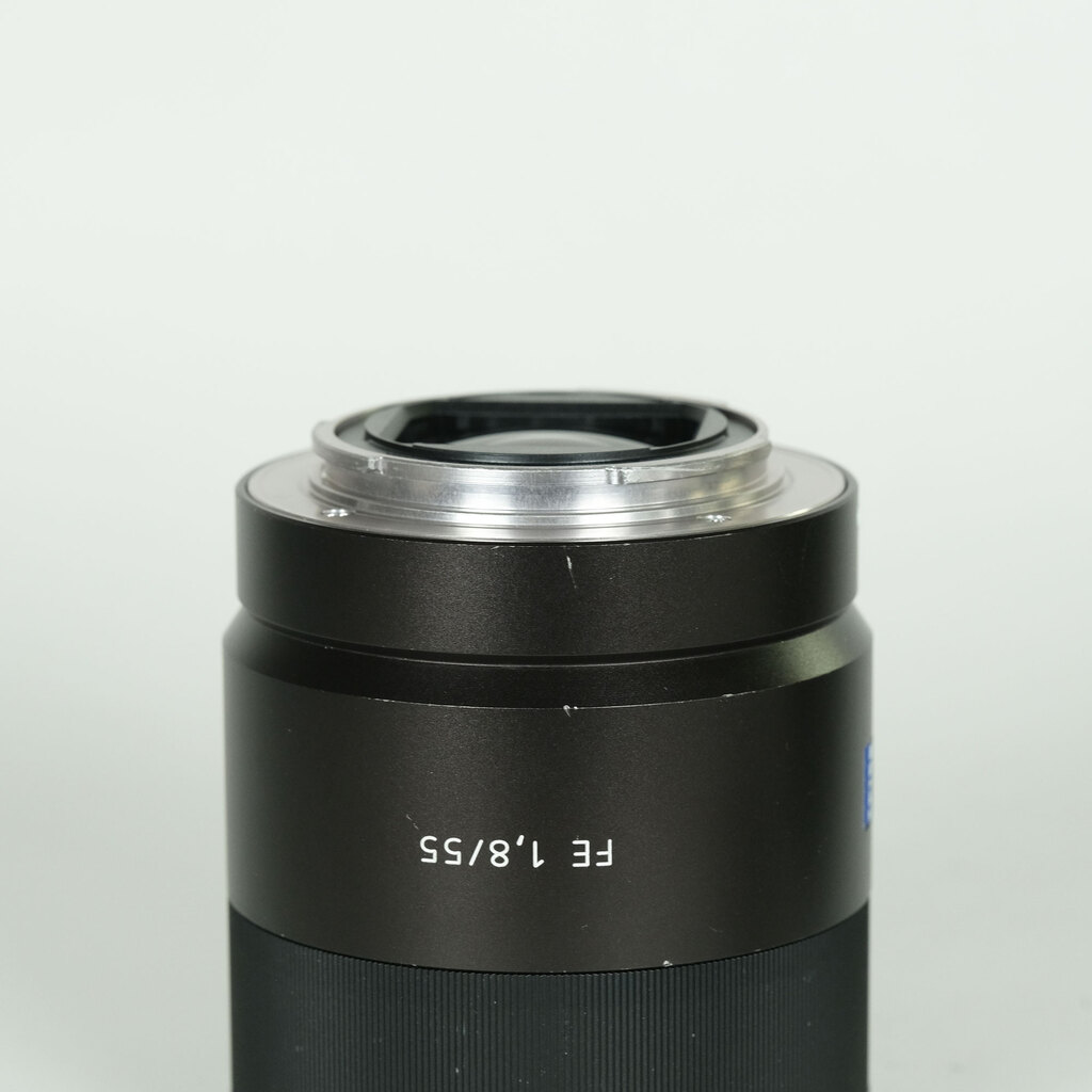 SONY Sonnar T* FE 55mm F1.8 ZA SEL55F18Z SONY Sonnar T* FE 55mm F1.8 ZA SEL55F18Z