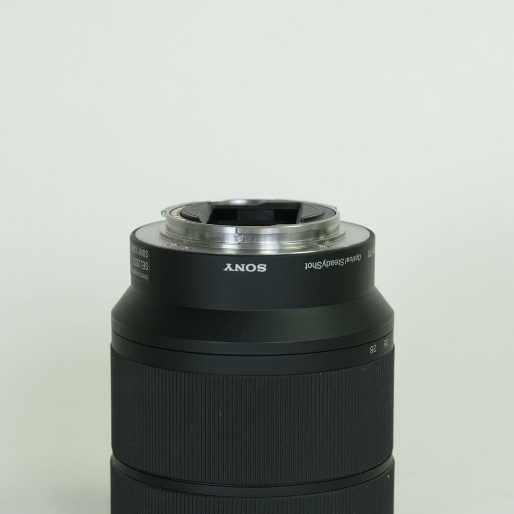 SONY FE 28-70mm F3.5-5.6 OSS SEL2870 SONY FE 28-70mm F3.5-5.6 OSS SEL2870