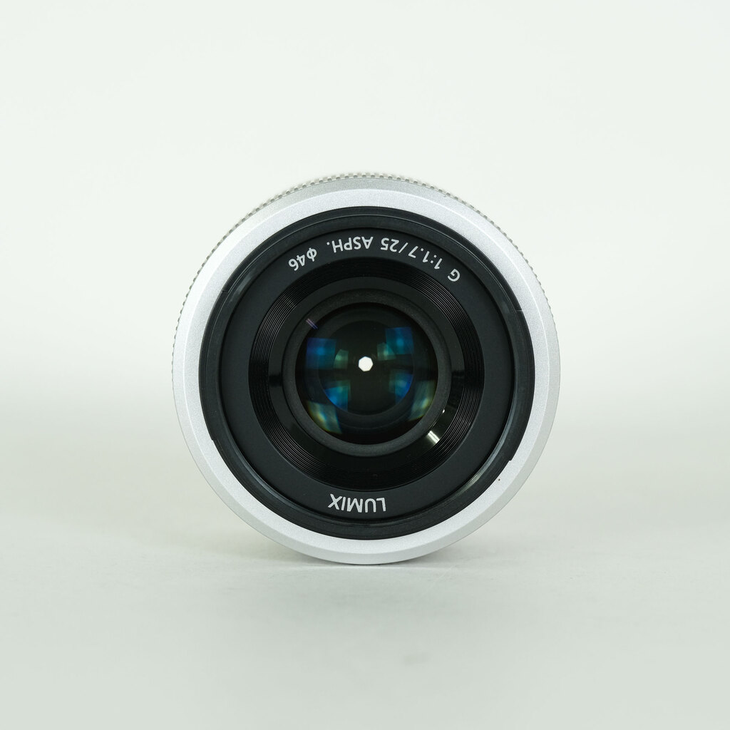 Panasonic LUMIX G 25mm F1.7 ASPH.