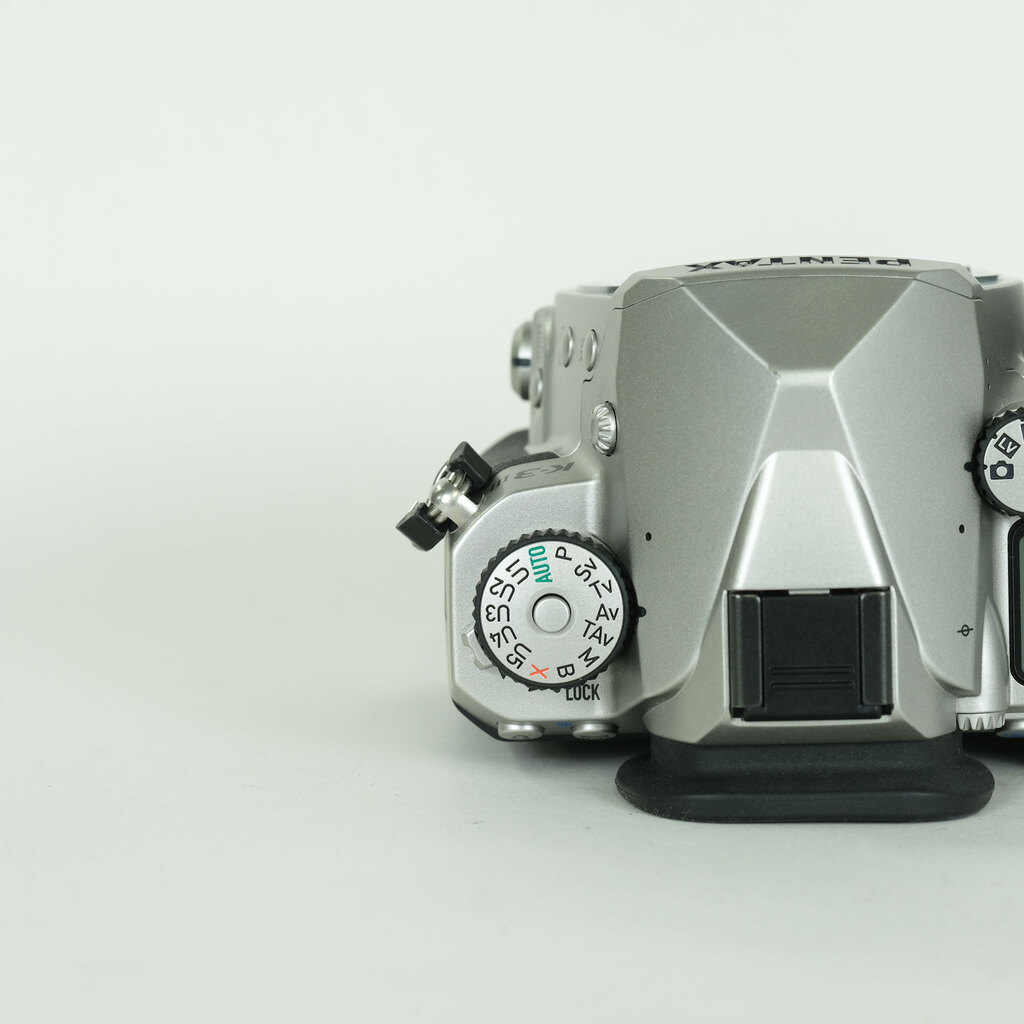 PENTAX K-3 Mark III ボディ シルバー PENTAX K-3 Mark III ボディ シルバー