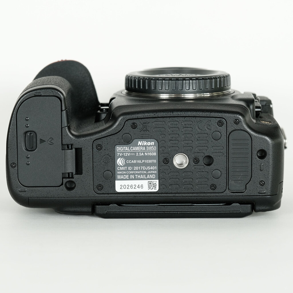 Nikon D850