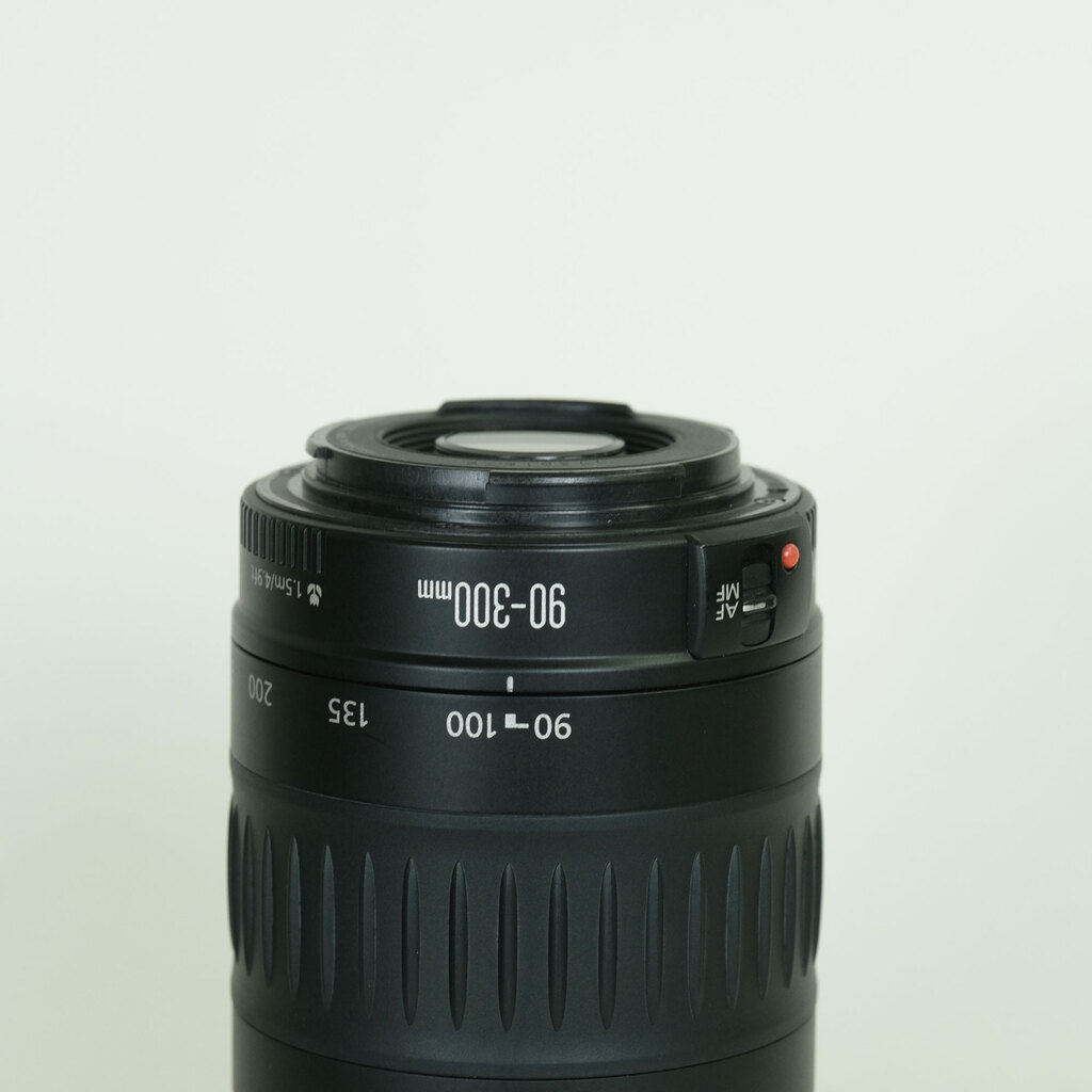 Canon EF90-300mm F4.5-5.6 USM