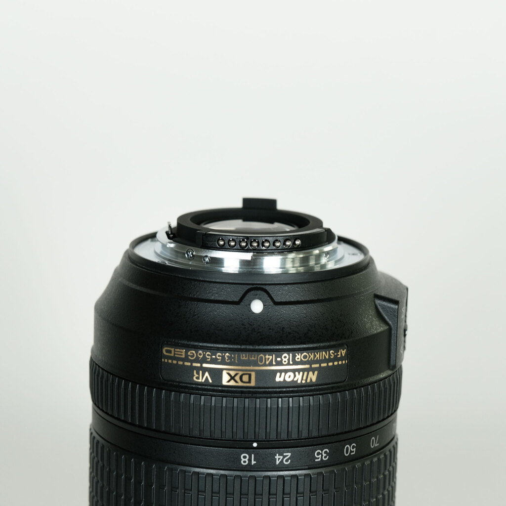Nikon AF-S DX NIKKOR 18-140mm F3.5-5.6G ED VR