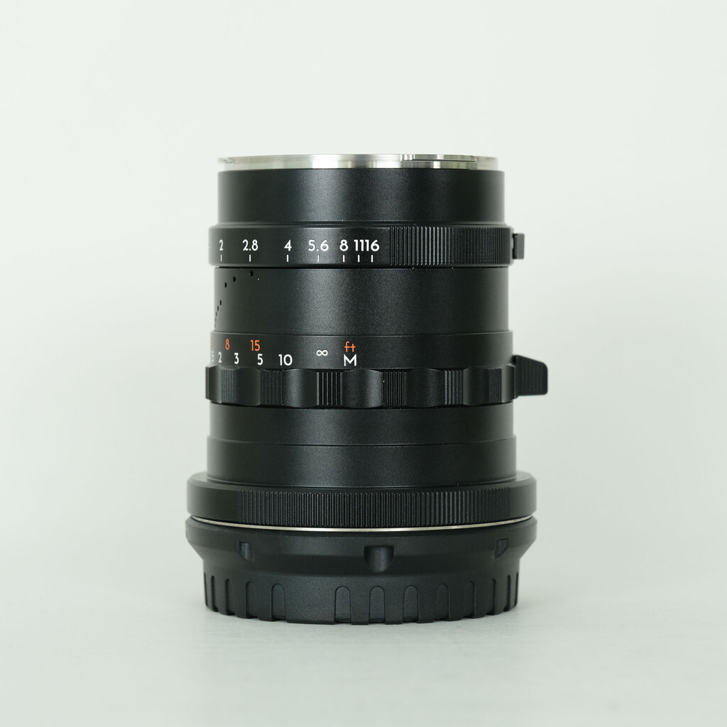 Thypoch Simera 28mm f/1.4 ASPH. �j�R��Z�p�@�u���b�N