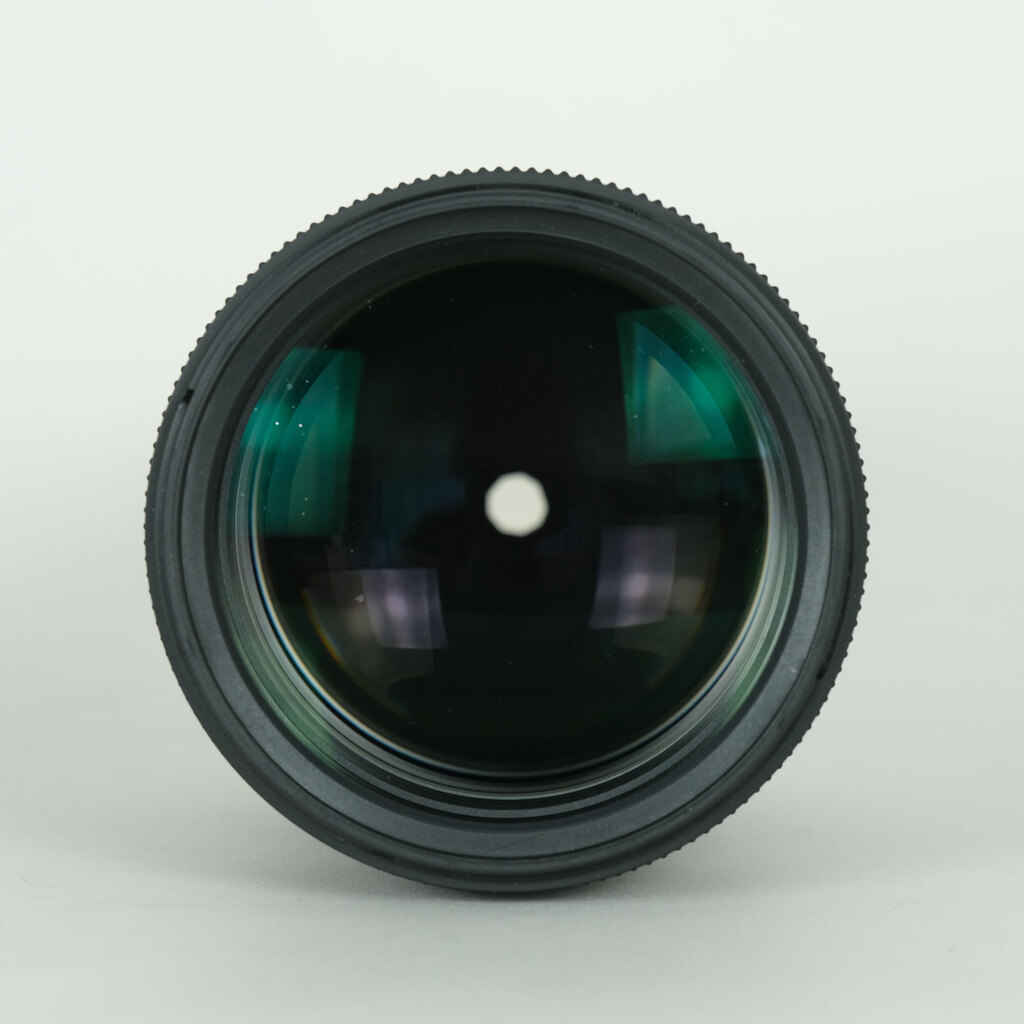 SIGMA Art 135mm F1.8 DG HSM (ソニーE用) SIGMA Art 135mm F1.8 DG HSM (ソニーE用)