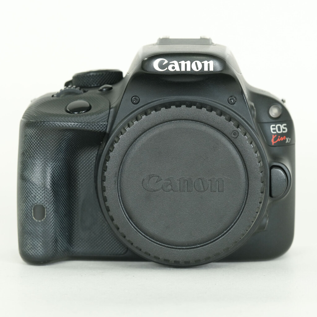 Canon EOS Kiss X7