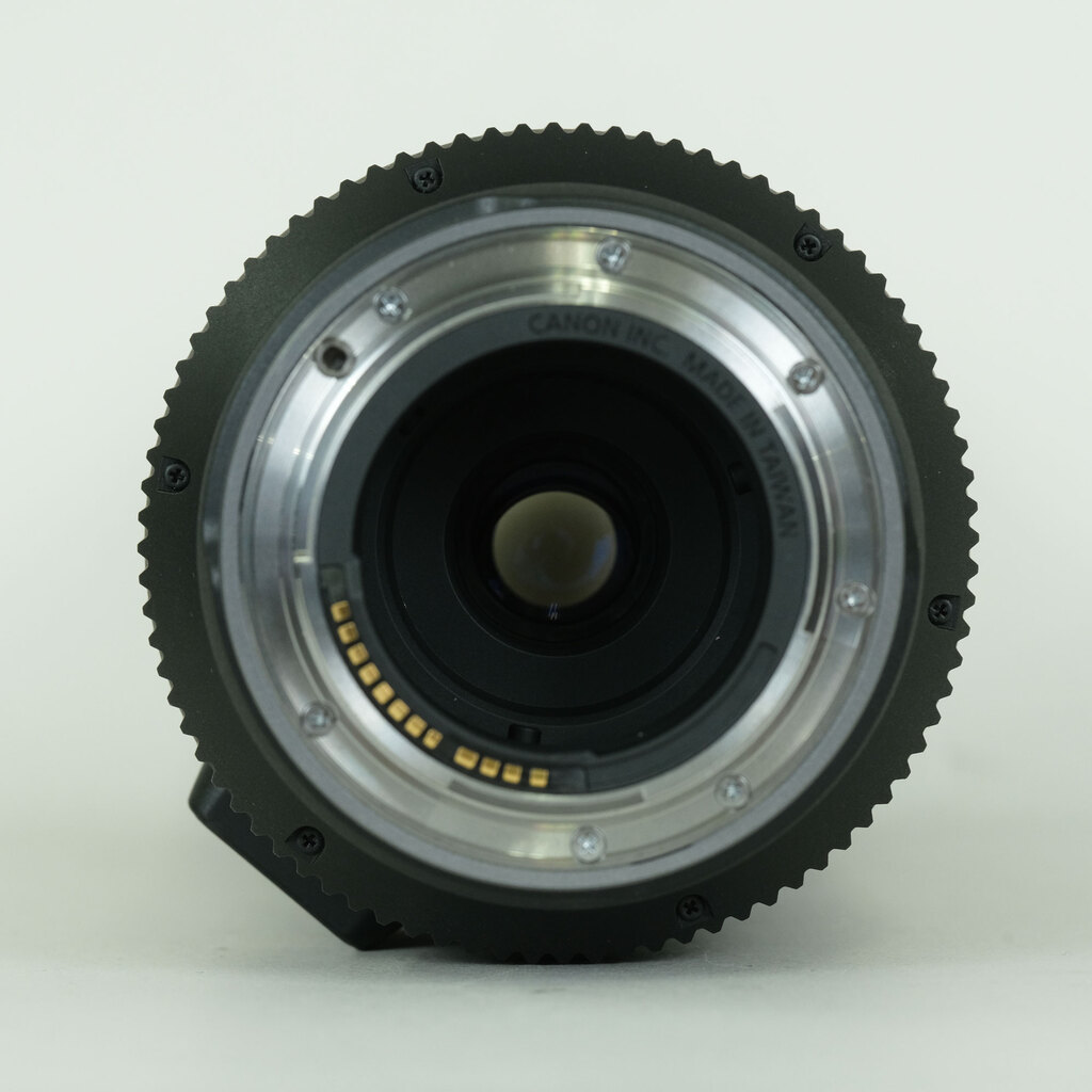 Canon RF800mm F11 IS STM