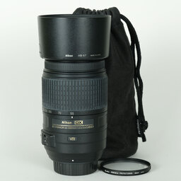 Nikon AF-S DX NIKKOR 55-300mm F4.5-5.6G ED VR Nikon AF-S DX NIKKOR 55-300mm F4.5-5.6G ED VR