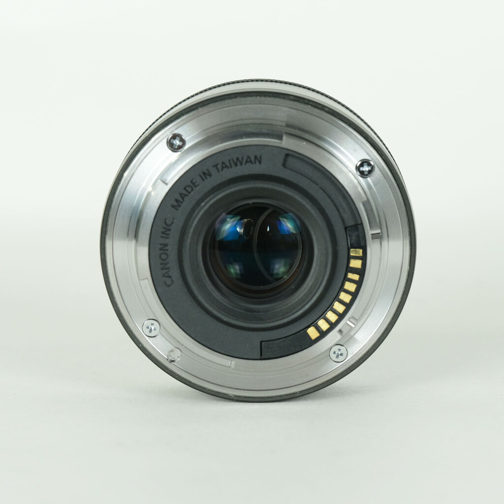 Canon EF-M22mm F2 STM