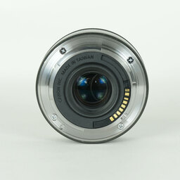 Canon EF-M22mm F2 STM