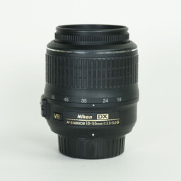 Nikon AF-S DX NIKKOR 18-55mm F3.5-5.6 G VR
