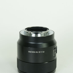SONY FE 50mm F2.8 Macro SEL50M28 SONY FE 50mm F2.8 Macro SEL50M28