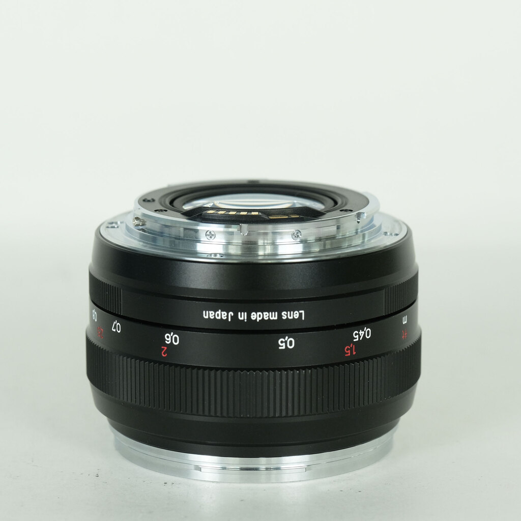 Carl Zeiss Planar T* 50mm F1.4 ZE [キヤノンEF用]の出品 | ONE SCENE