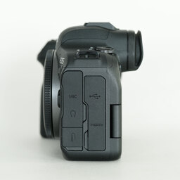 Canon EOS R6 Canon EOS R6