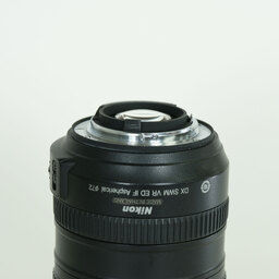 Nikon AF-S DX VR Zoom-Nikkor 18-200mm F3.5-5.6G IF-ED