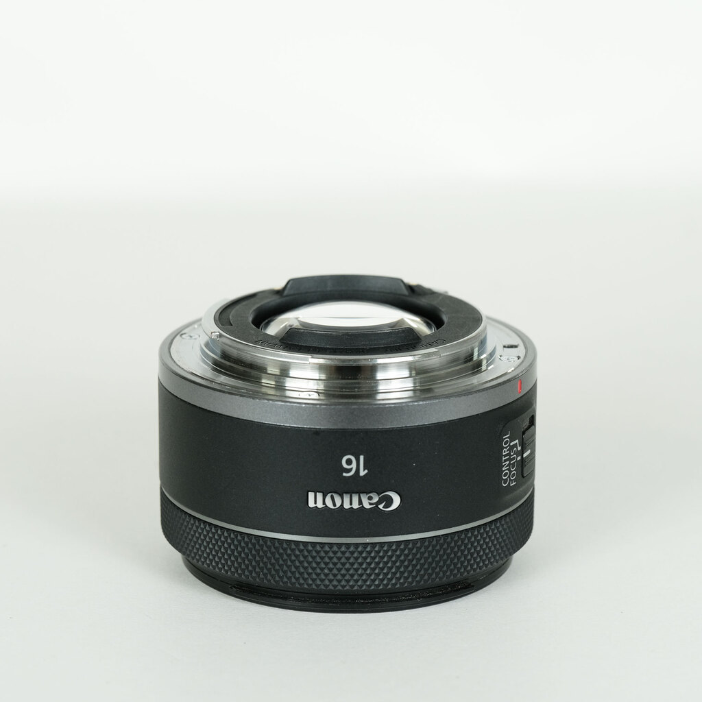 Canon RF16mm F2.8 STM
