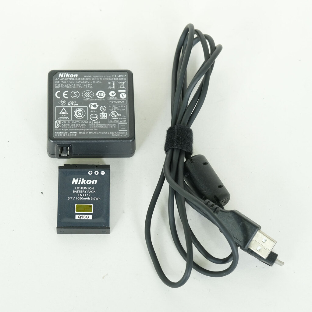 Nikon COOLPIX P310 ホワイト