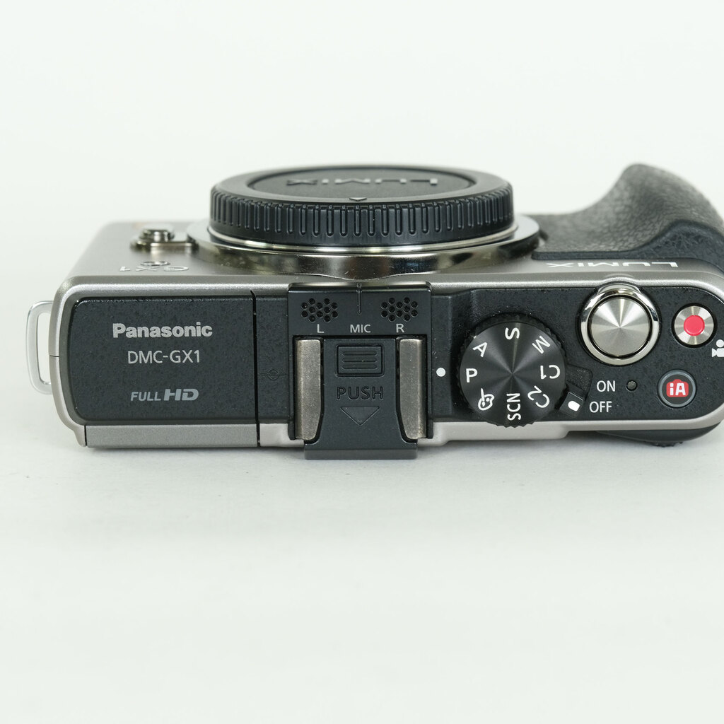Panasonic LUMIX DMC-GX1-S ボディ ブレードシルバー