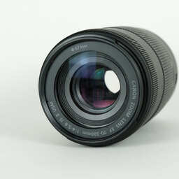 Canon EF70-300mm F4-5.6 IS II USM Canon EF70-300mm F4-5.6 IS II USM